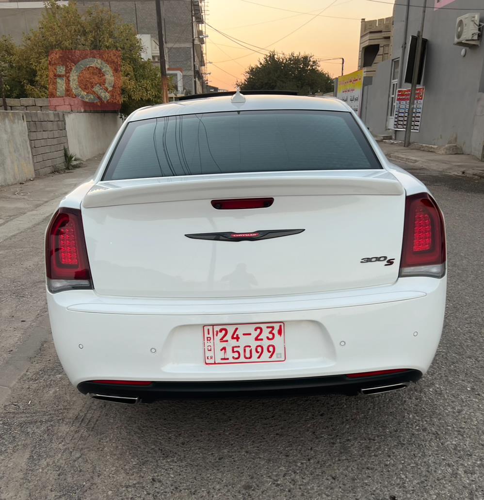 Chrysler 300
